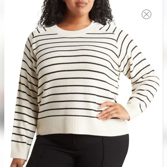 NWT T Tahari Saddle Striped Crew NECK Sweater - Picture 1 of 5